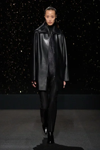 Look 55